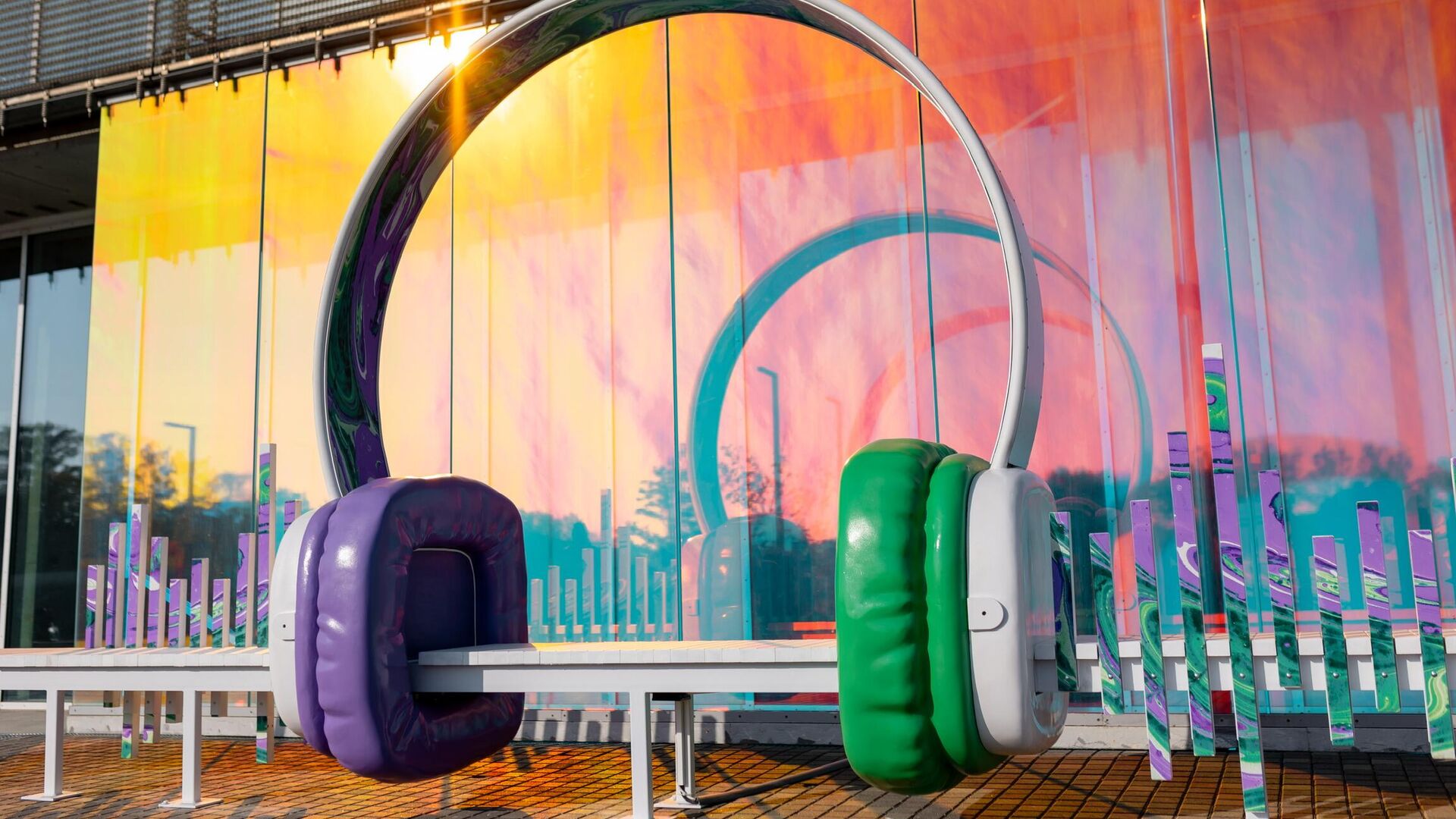 Арт-объект «На одной волне» Марины Звягинцевой