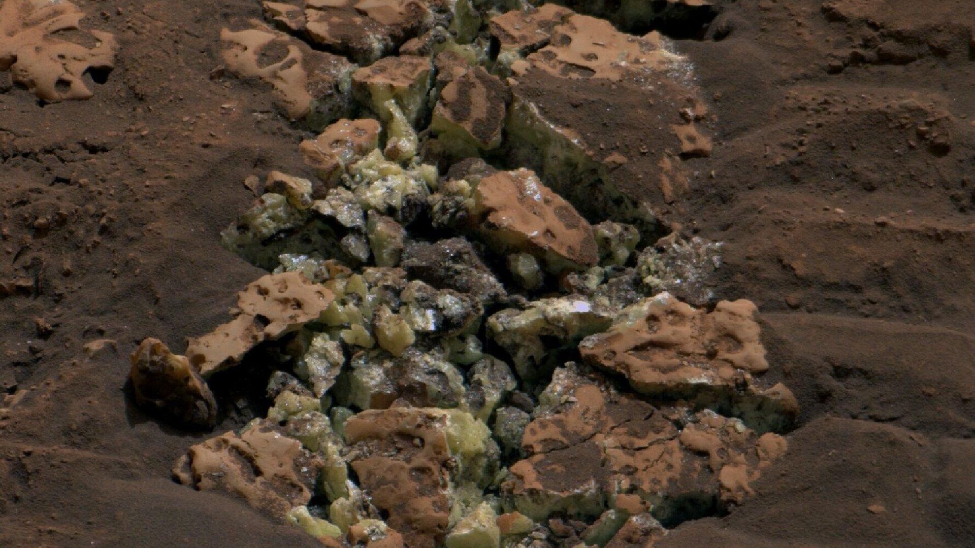 Кристаллы чистой серы на Марсе, обнаруженные марсоходом Curiosity от NASA