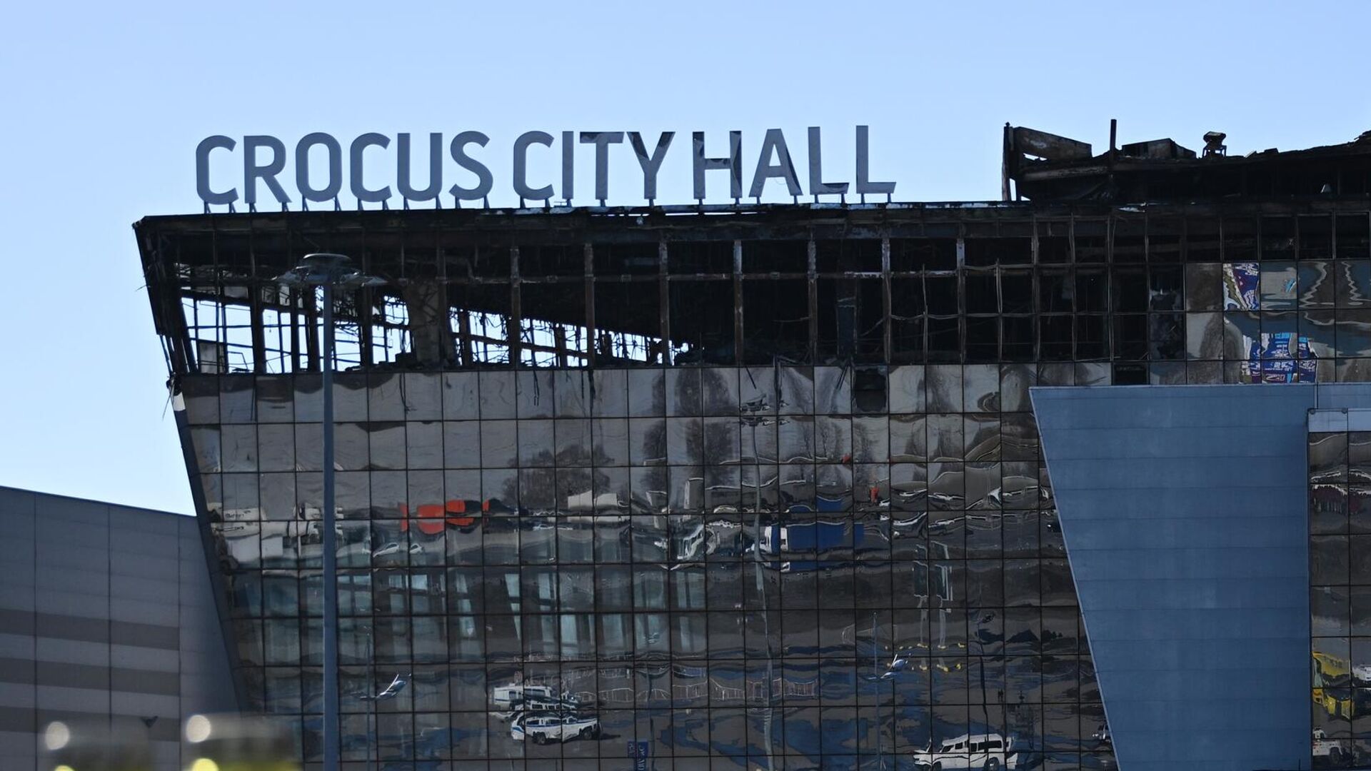 Здание бизнес-центра «Крокус Сити Холл» после теракта