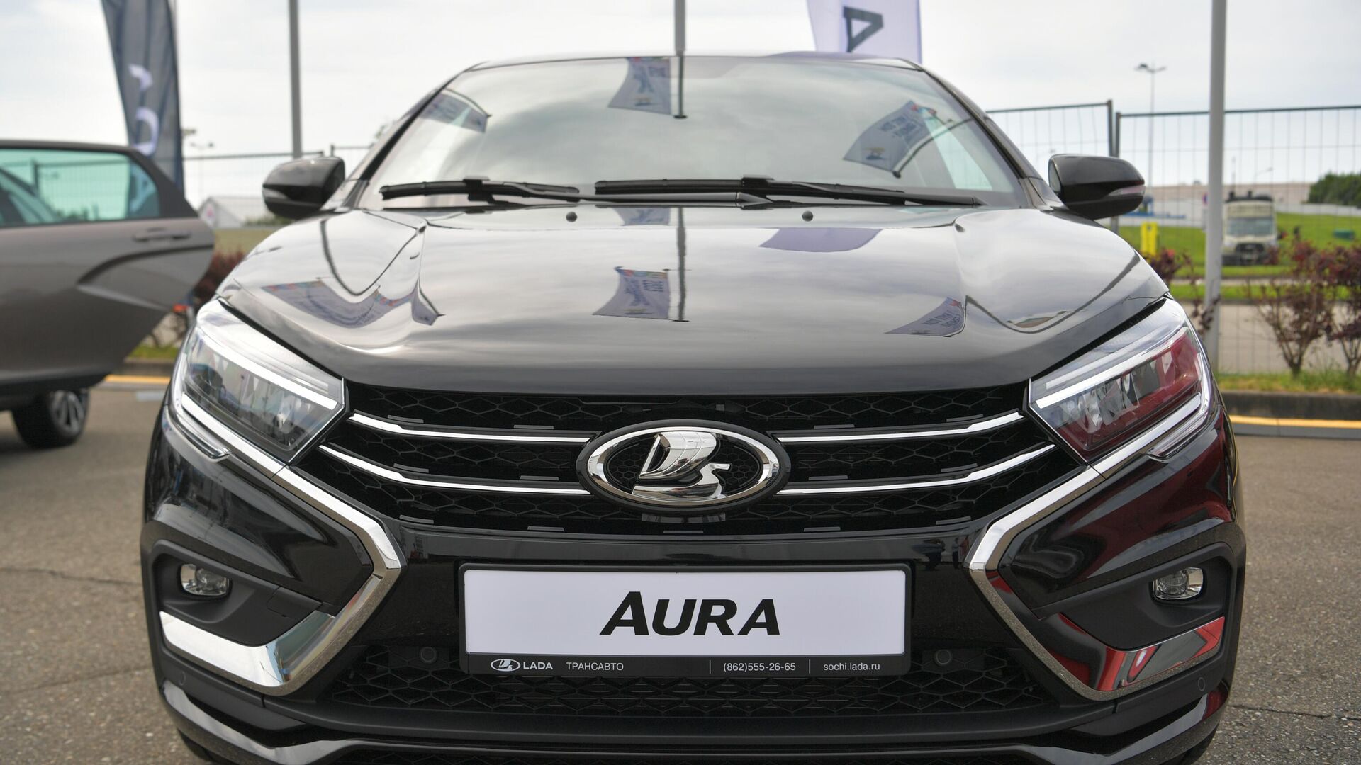 Автомобиль Lada Aura