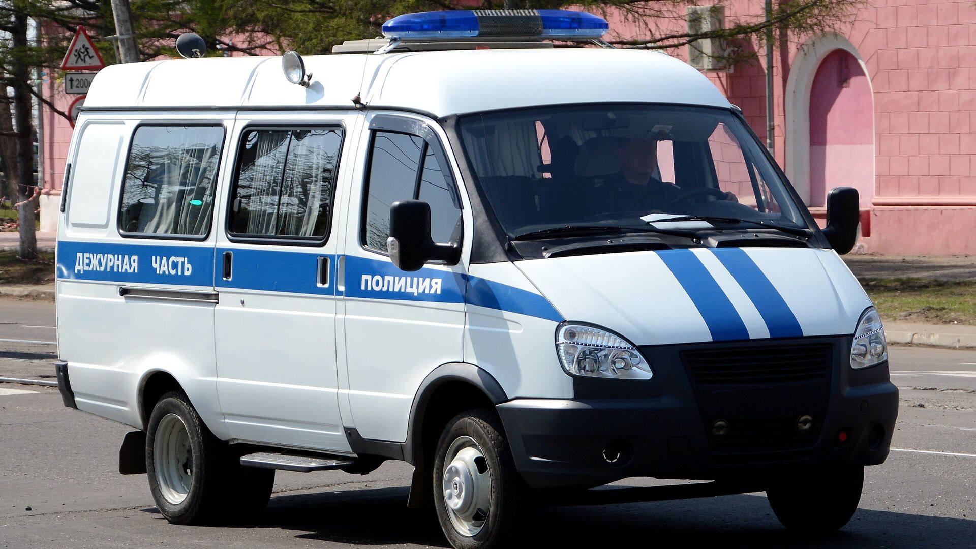 Автомобиль полиции