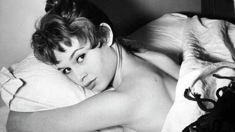 Брижит Бардо в 1952 году