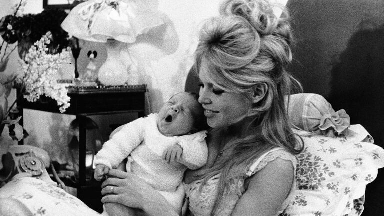 Брижит Бардо c сыном Николя