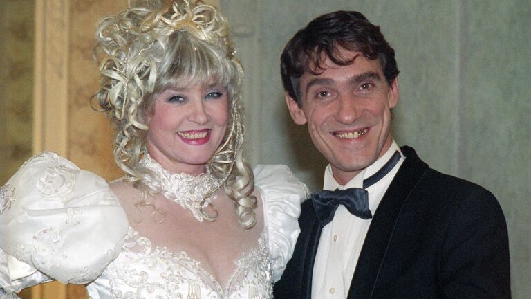 Актеры Вера Алентова и Валерий Гаркалин на съемках комедии Ширли-мырли режиссера Владимира Меньшова