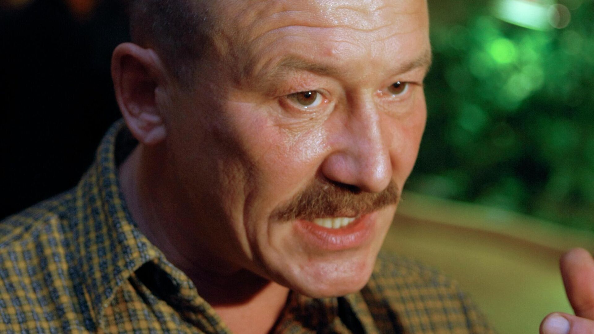 Кадр из телесериала Боец, актер Андрей Хорошев