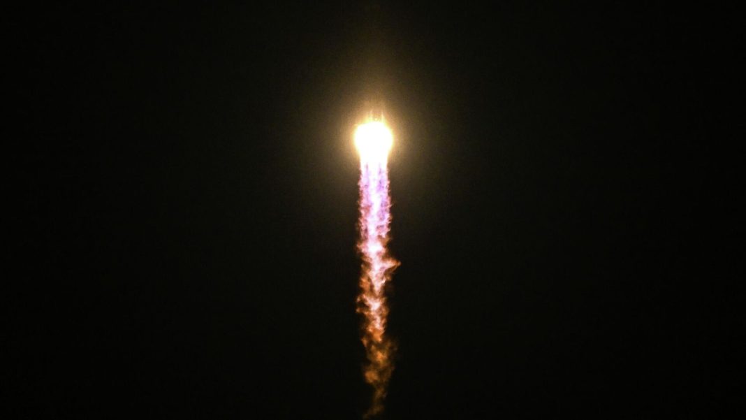 В Якутии упал фрагмент ракеты «Союз-2.1б»