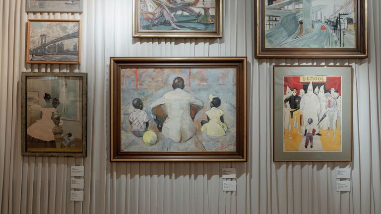 Экспозиция выставки Заграница — это миф?!