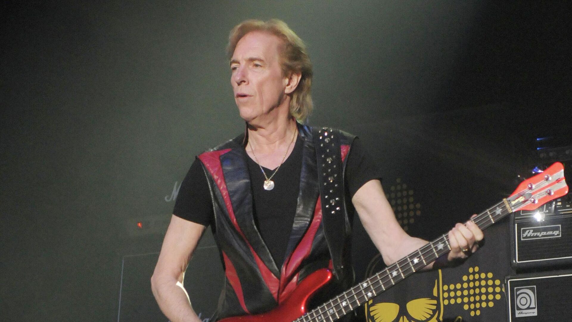 Бывший басист немецкой рок-группы Scorpions Фрэнсис Буххольц