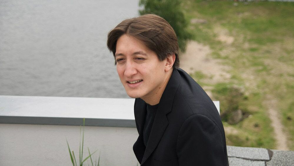 Пианист Фредерик Кемпф