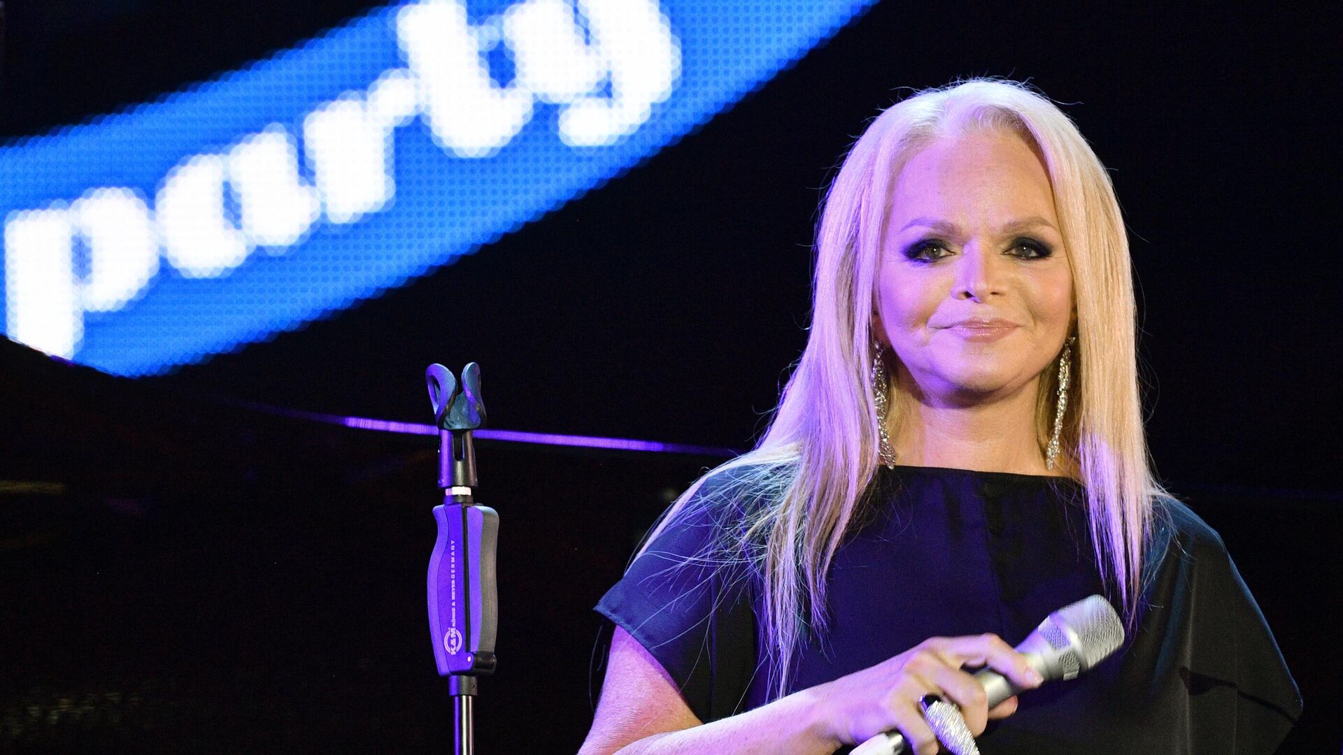 Певица Лариса Долина