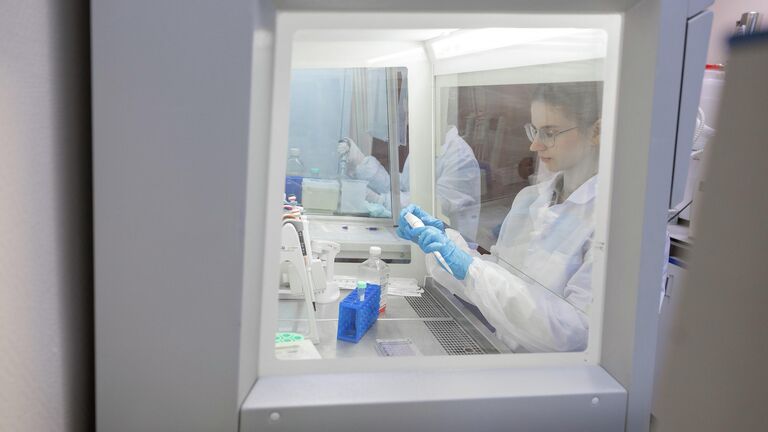 Ученые Лаборатории нано- и микрокапсулирования биологически активных веществ СПбПУ предложили новый способ доставки изотопа внутрь злокачественной опухоли