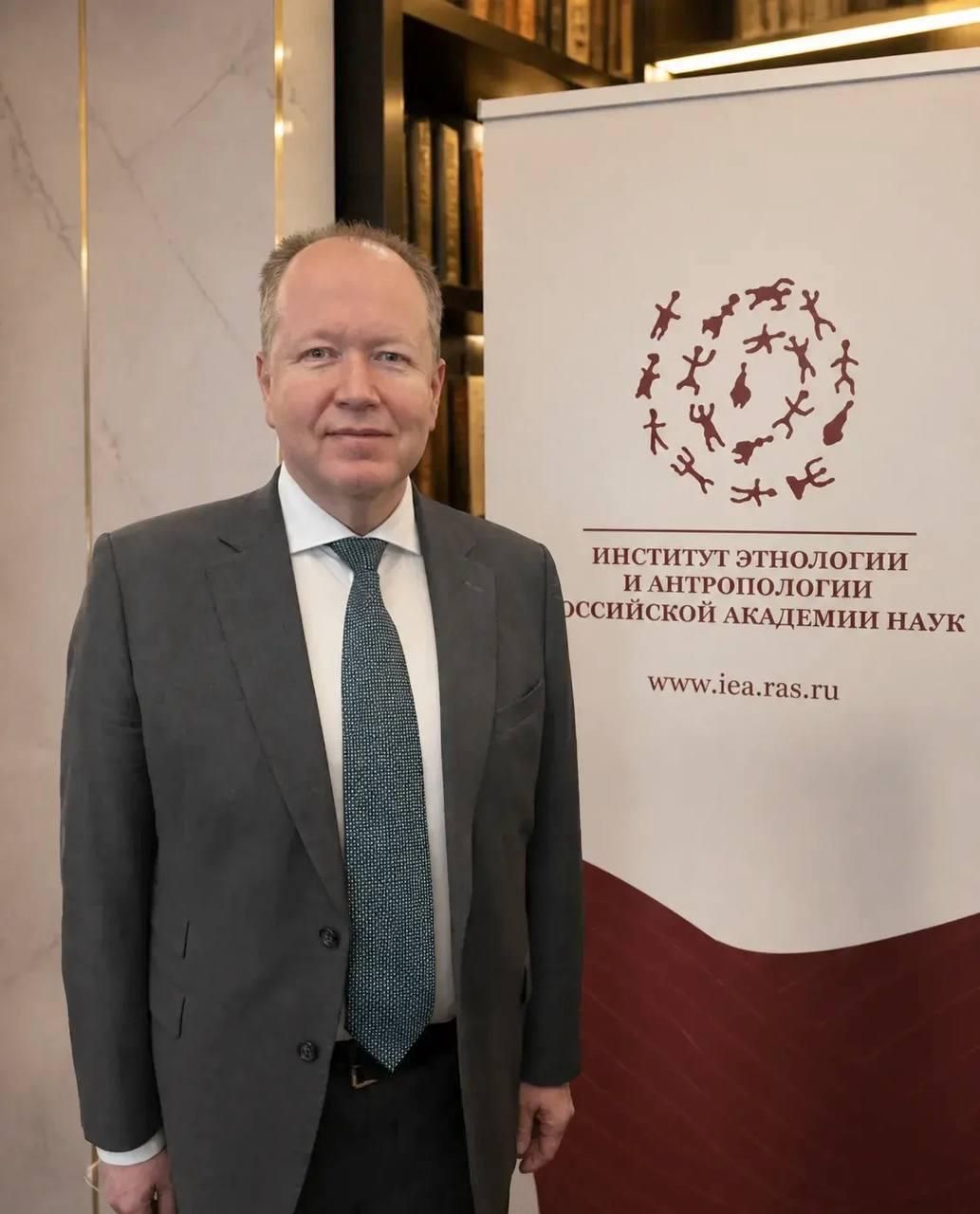 Директор Института этнологии и антропологии РАН Алексей Загребин