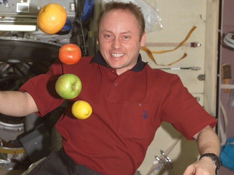 Астронавт NASA уходит из агентства после загадочного  инцидента на МКС