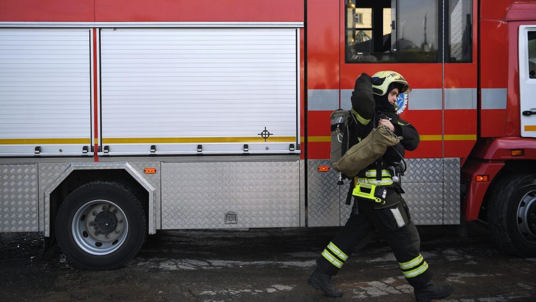 В центре Москвы ликвидировали пожар в жилом доме