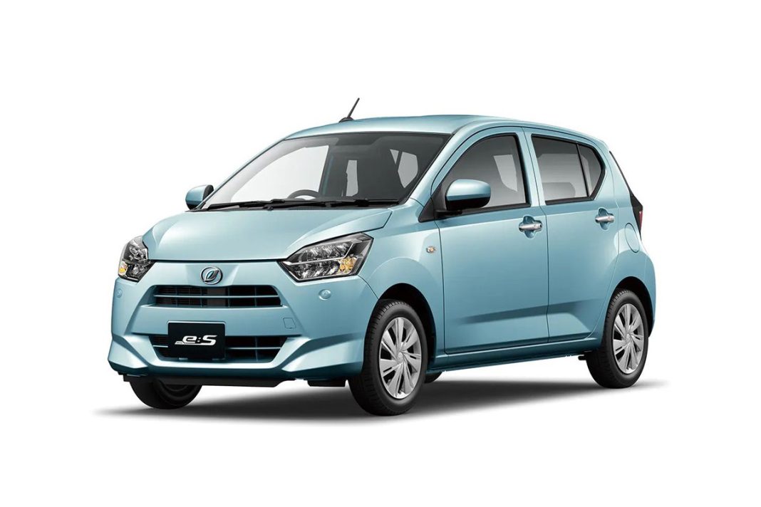 Кей-кары Daihatsu Mira e:S и Toyota Pixis Epoch получили несколько обновок
