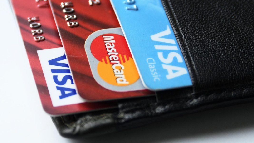 НСПК предупредила о проблемах при оплате покупок картами Visa и Mastercard