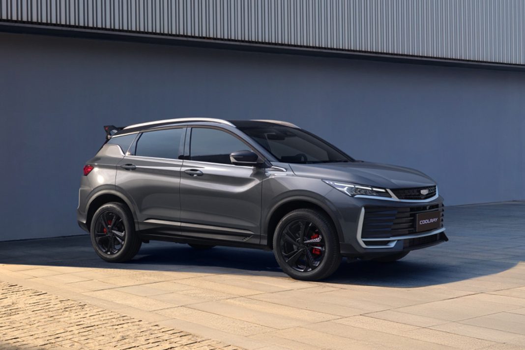 У свежего Geely Coolray появилась более доступная версия на российском рынке