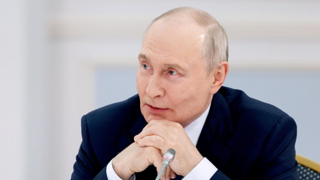 Путин: механизм госзакупок позволяет снизить стоимость контрактов в разы