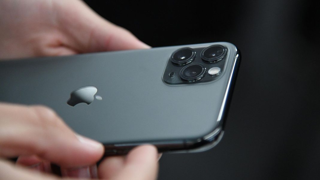 Эксперт опроверг информацию о массовом сбое после обновления iPhone