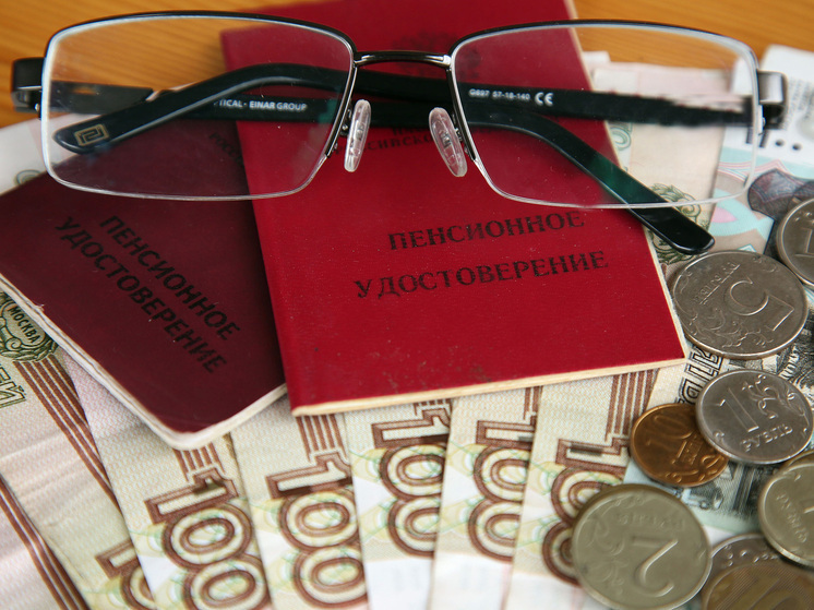 Пенсию могут увеличить на несколько тысяч: кому сделают перерасчет с 1 сентября