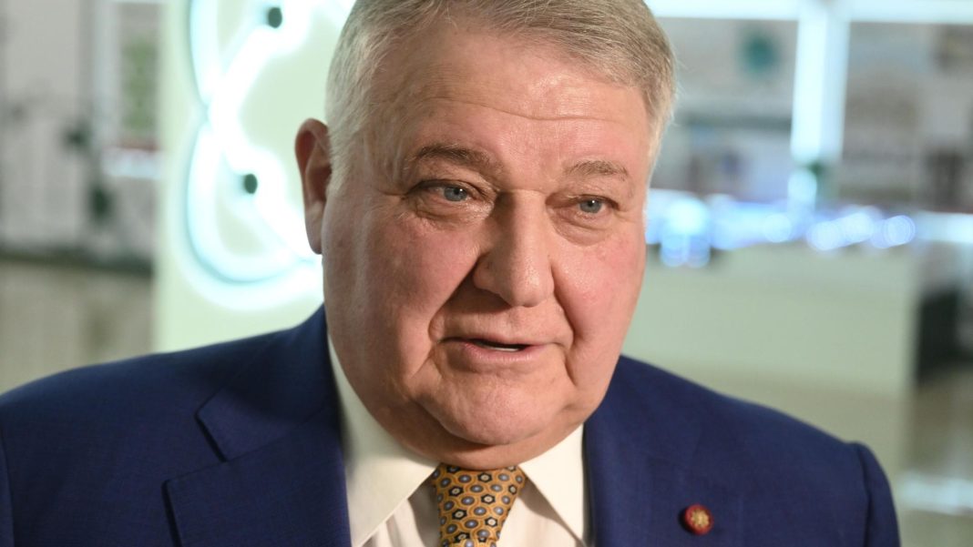 Ученый рассказал, что Россия получит от меганаучных проектов