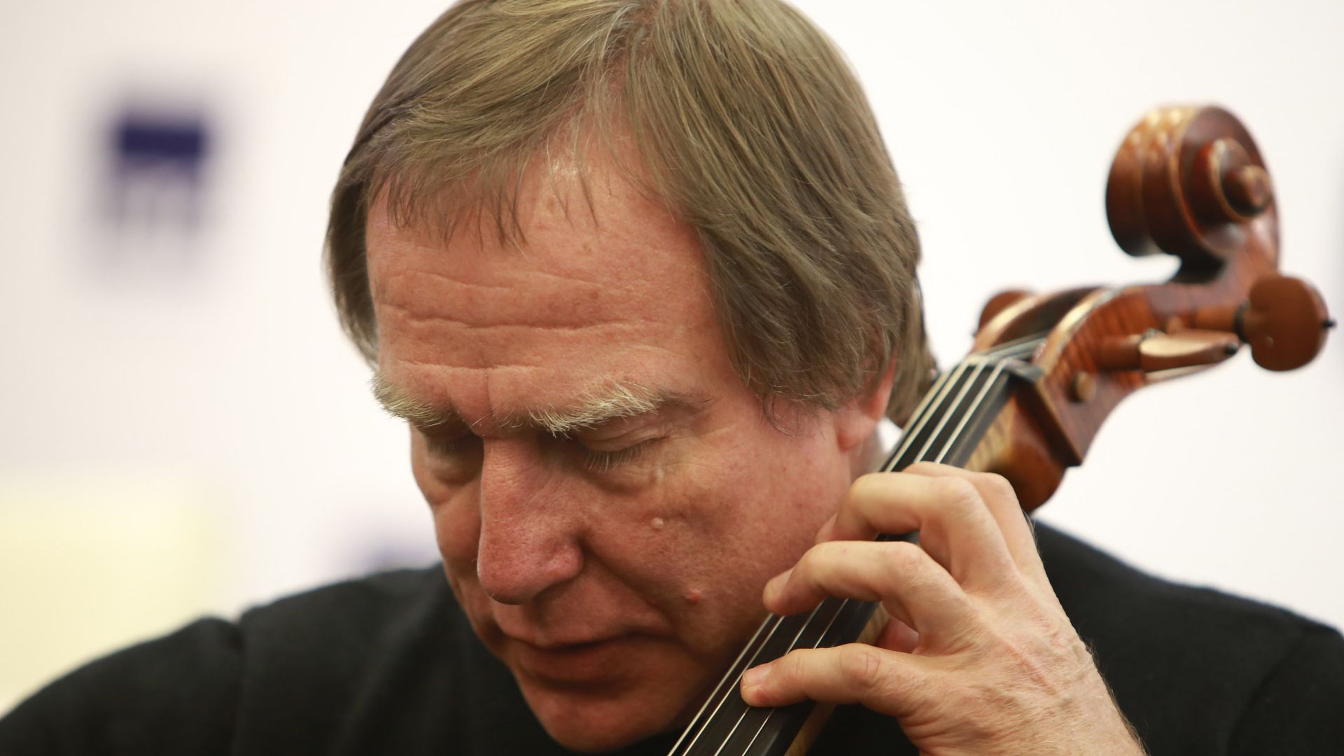 Сергей Ролдугин