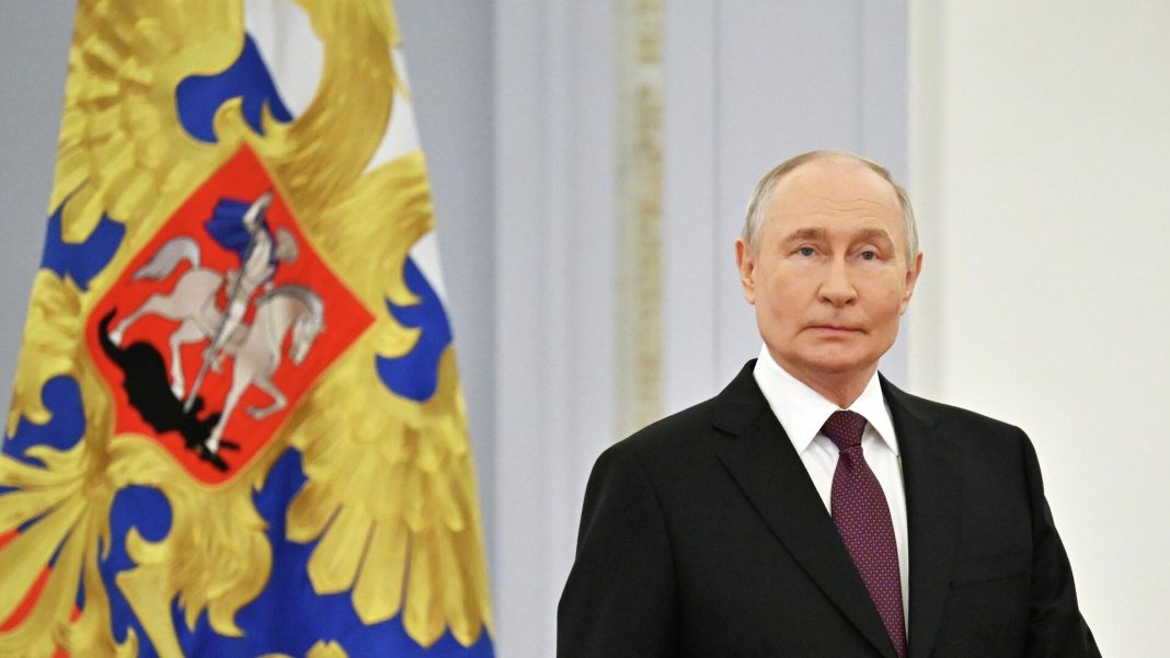 Планы по развитию Дальнего Востока реализуются, заявил Путин