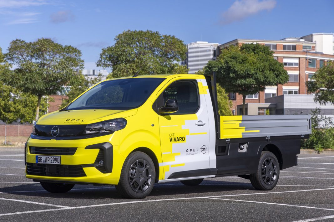 В моторную гамму Opel Vivaro Flatbed вошёл 150-сильный турбодизель