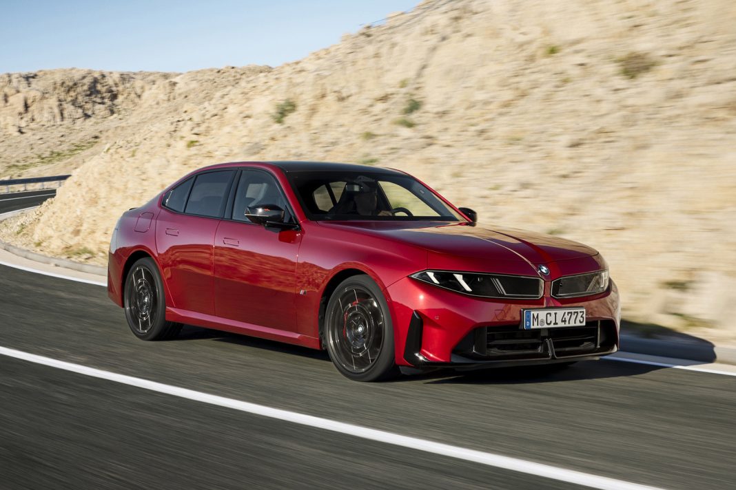 Баварцы наконец полностью рассекретили бензиновый седан BMW 3 series нового поколения
