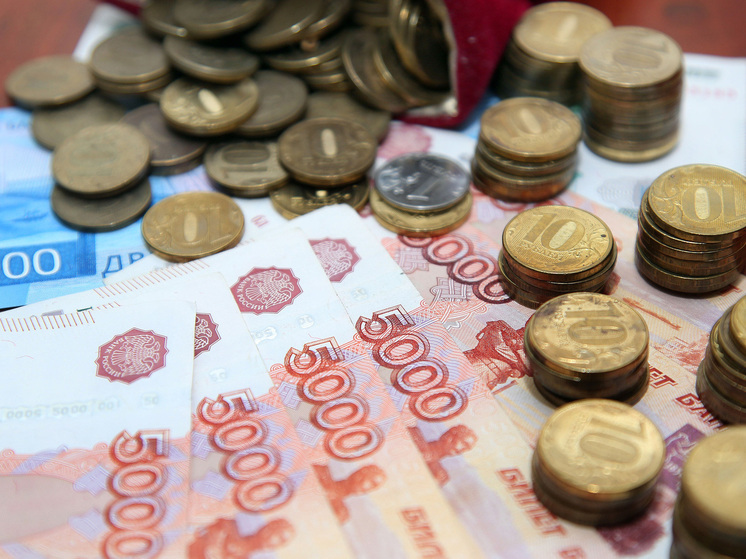 Копите мелочь: россияне перестали откладывать деньги