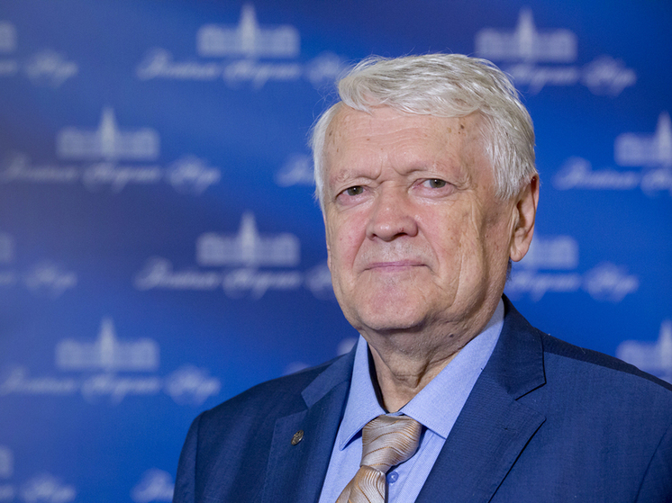 Академик Александр Асеев празднует 80-летие