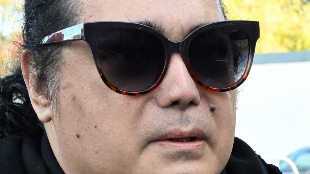 Певец Наджиев рассказал, что критик Соседов боялся потерять мать