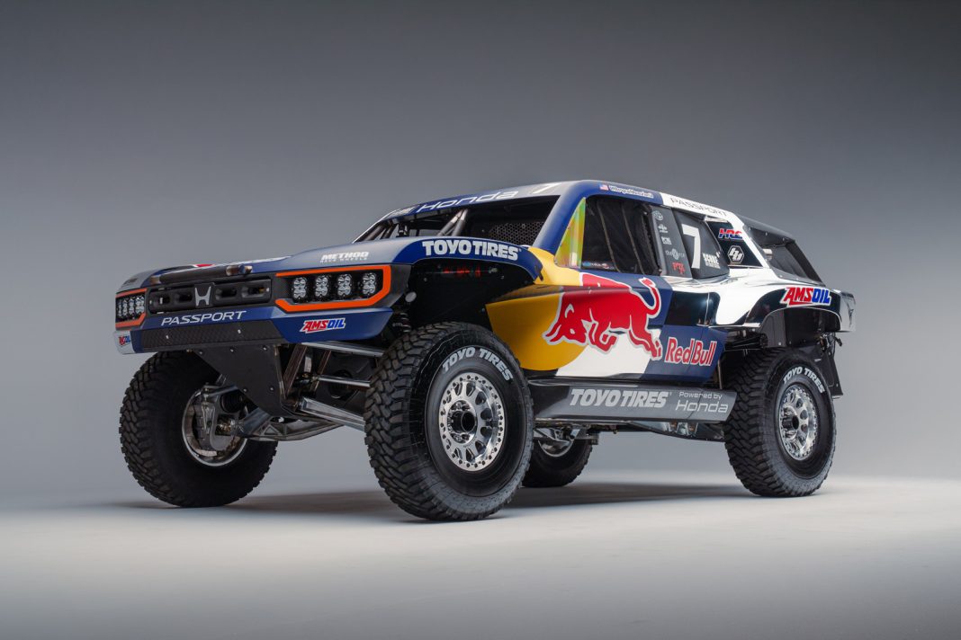 Honda Passport Baja Spec Trophy Truck получил начинку мощностью более 1300 л.с.