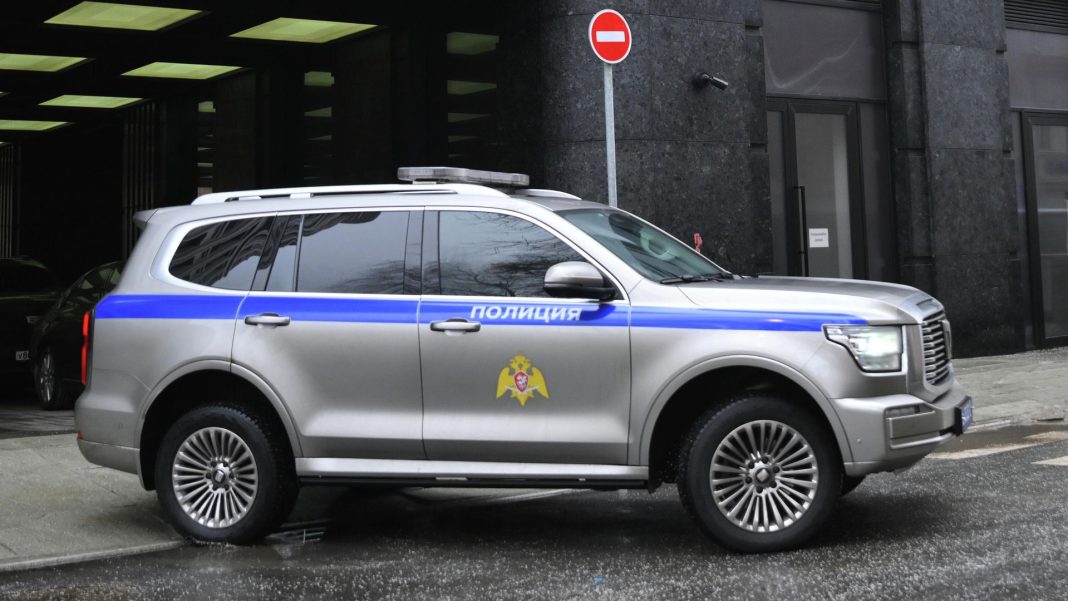 В Томске ищут водителя такси, предположительно, избившего пассажирку