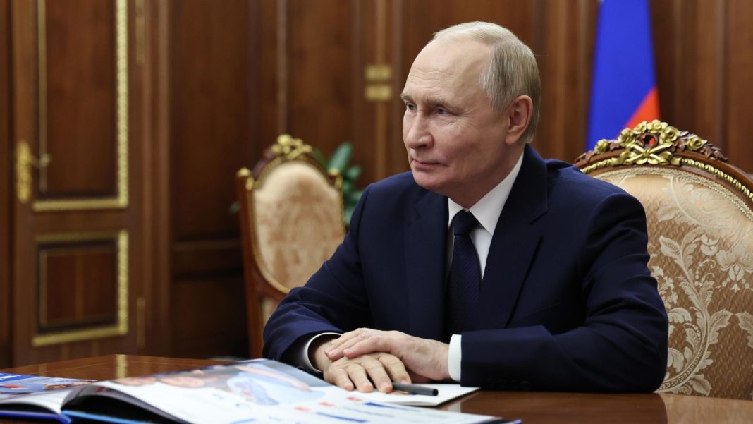 Путин назвал фильм «Рождение империи» произведением искусства