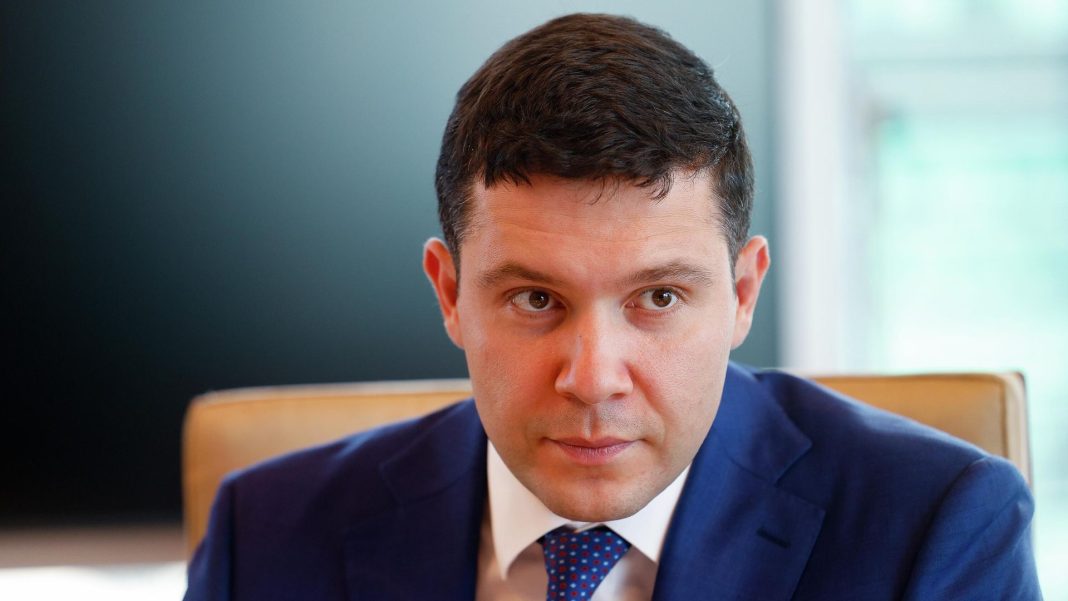 Алиханов рассказал о востребованности российских продуктов биоэкономики